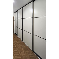 ����������� � �������-����