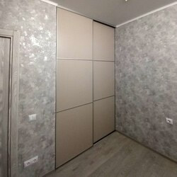 ����-����